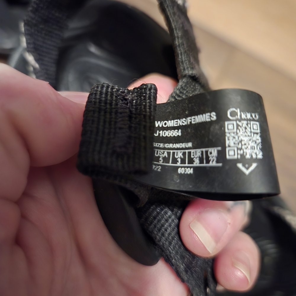 Chacos - Picture 2 of 5
